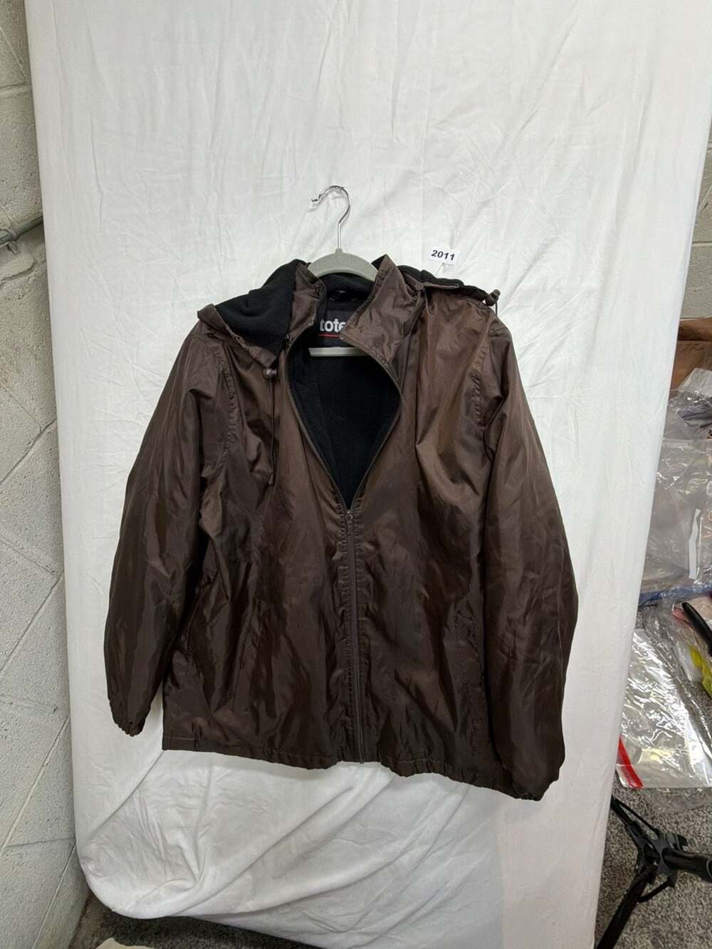Totes Jacket Size LGE Brown Fleece Lined Full Zip Hooded Windbreaker